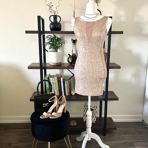 Lucy & Co Dresses & Skirts - Champagne Sequin Mini Cocktail Dress NWT